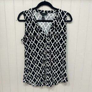 Womens black and white medium sleeveless top